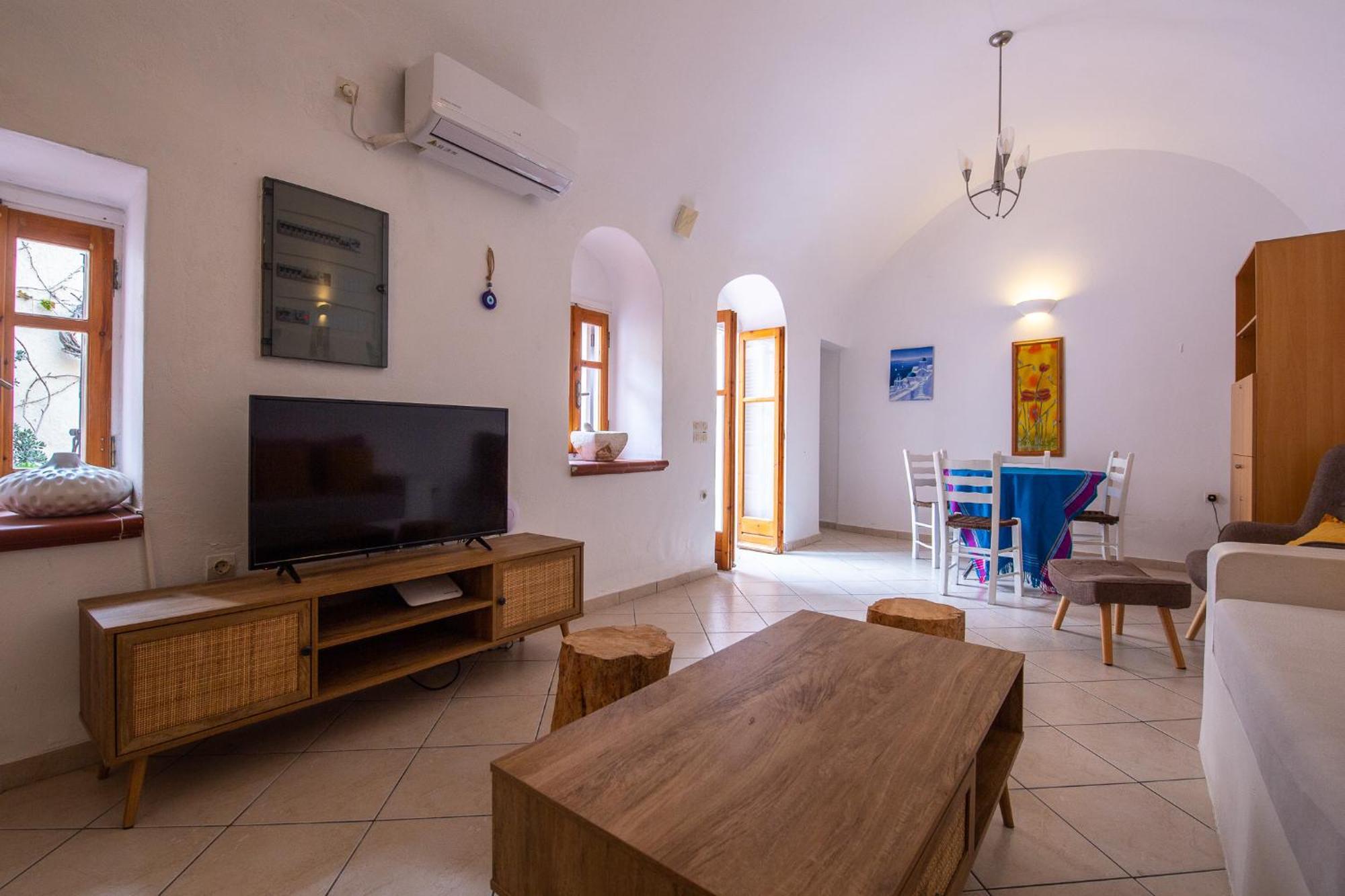 Bougainville House