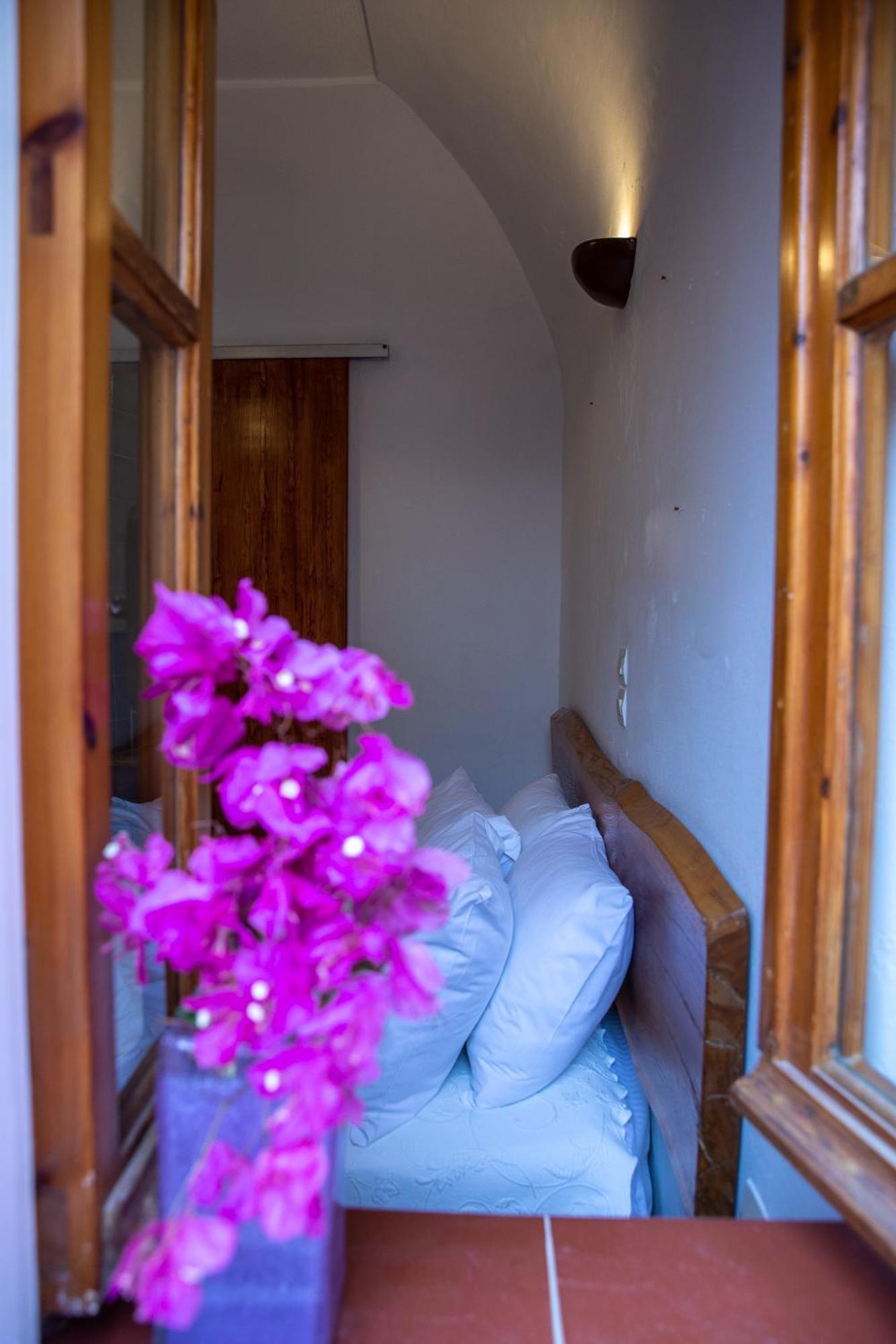 Holiday home Bougainville House Megalochori (Santorini)